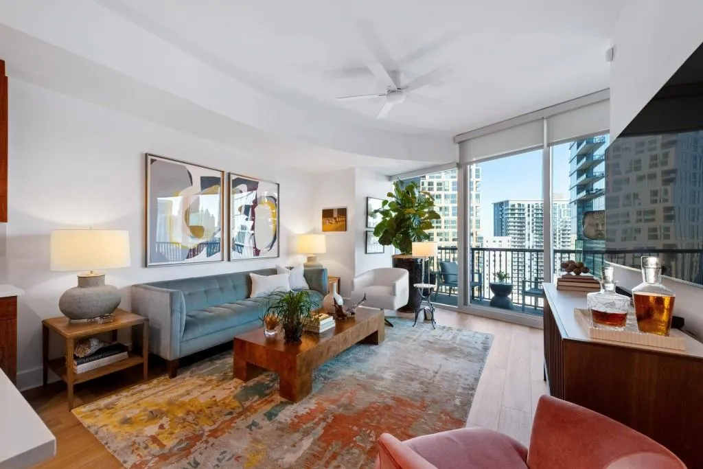 1080 Peachtree Street Ne Unit 1906, Atlanta, Georgia 30309, 1 Bedroom Bedrooms, ,1 BathroomBathrooms,Residential,For Sale,1080 Peachtree Street Ne Unit 1906,7668514