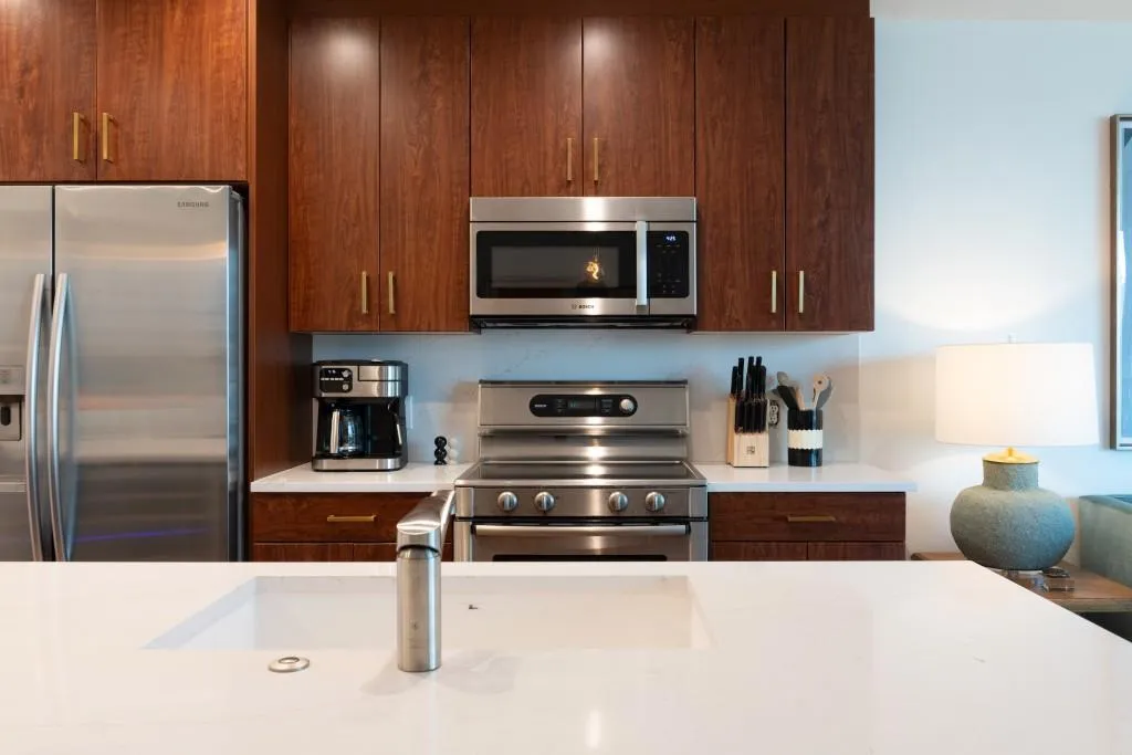 1080 Peachtree Street Ne Unit 1906, Atlanta, Georgia 30309, 1 Bedroom Bedrooms, ,1 BathroomBathrooms,Residential,For Sale,1080 Peachtree Street Ne Unit 1906,7668514