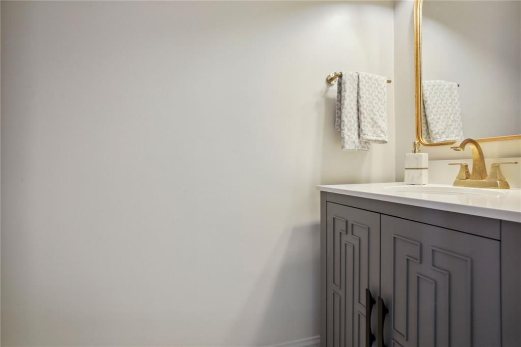 54 Mount Vernon Circle, Sandy Springs, Georgia 30338, 2 Bedrooms Bedrooms, ,2 BathroomsBathrooms,Residential,Sold,54 Mount Vernon Circle,7286495