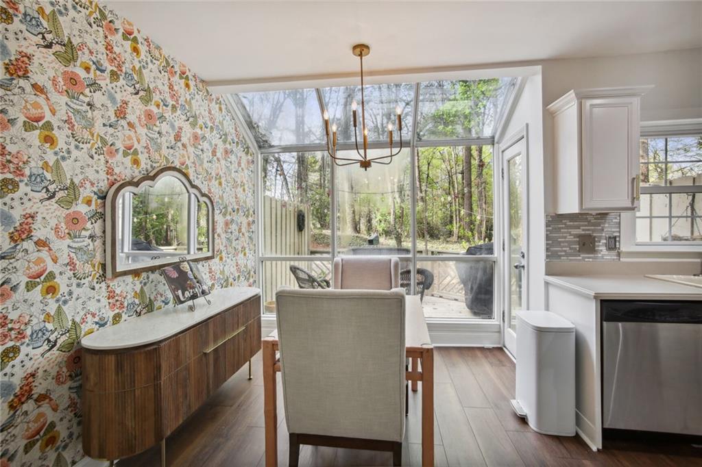 54 Mount Vernon Circle, Sandy Springs, Georgia 30338, 2 Bedrooms Bedrooms, ,2 BathroomsBathrooms,Residential,Sold,54 Mount Vernon Circle,7286495