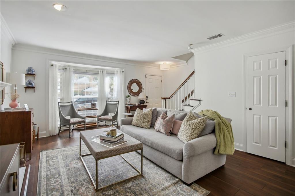 54 Mount Vernon Circle, Sandy Springs, Georgia 30338, 2 Bedrooms Bedrooms, ,2 BathroomsBathrooms,Residential,Sold,54 Mount Vernon Circle,7286495