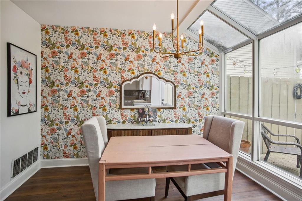 54 Mount Vernon Circle, Sandy Springs, Georgia 30338, 2 Bedrooms Bedrooms, ,2 BathroomsBathrooms,Residential,Sold,54 Mount Vernon Circle,7286495