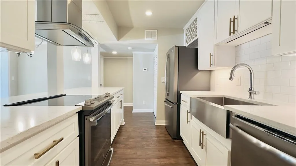 3001 Wingate Way Unit 3001, Atlanta, Georgia 30350, 1 Bedroom Bedrooms, ,1 BathroomBathrooms,Residential,Sold,3001 Wingate Way Unit 3001,7351036