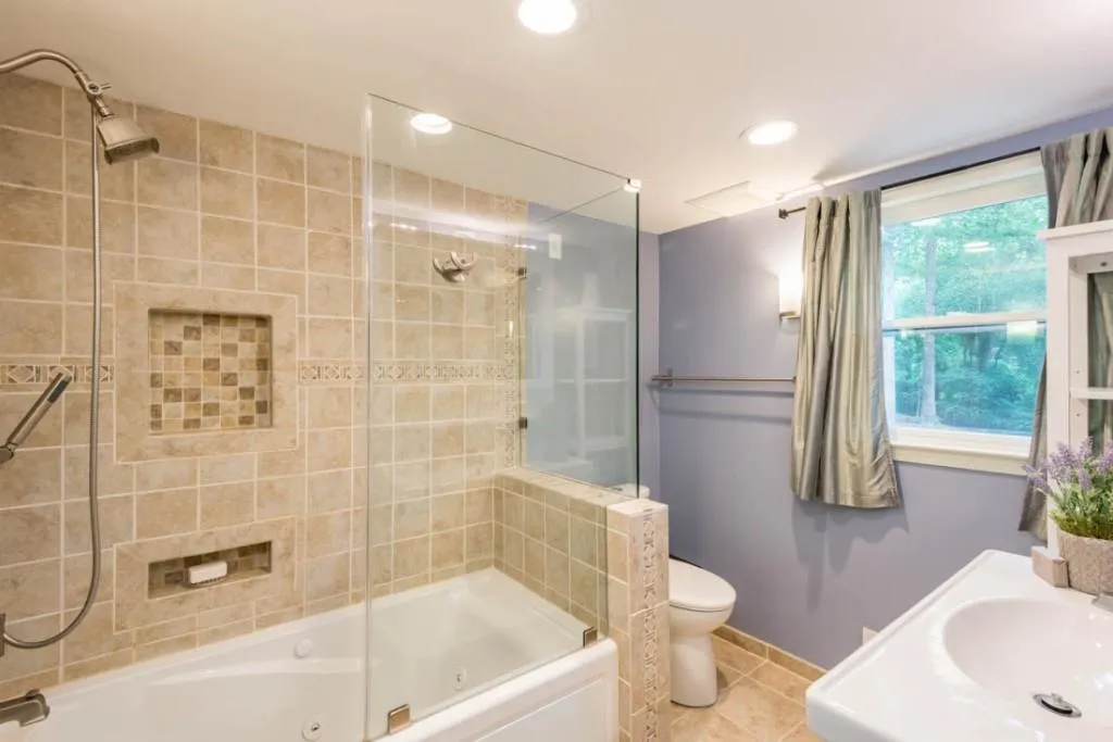 7135 Dunhill Terrace, Sandy Springs, Georgia 30328, 5 Bedrooms Bedrooms, ,3 BathroomsBathrooms,Residential,Sold,7135 Dunhill Terrace,5854670