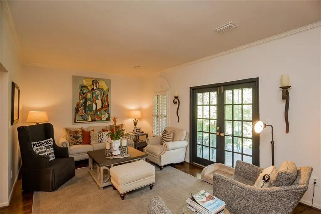3050 Margaret Mitchell Drive Nw Unit 26, Atlanta, Georgia 30327, 3 Bedrooms Bedrooms, ,3 BathroomsBathrooms,Residential,Sold,3050 Margaret Mitchell Drive Nw Unit 26,5868430