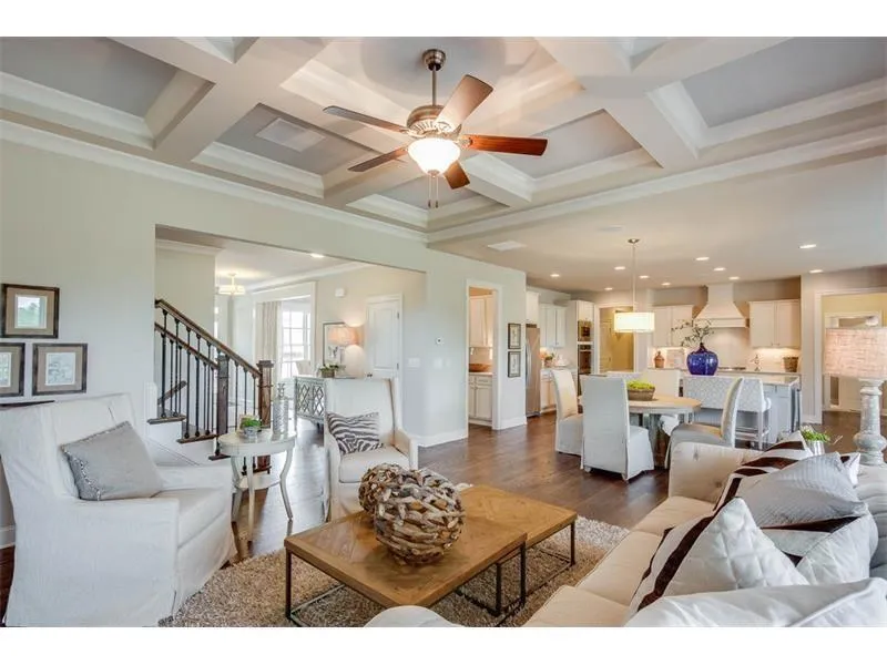 10 Spalding Court, Sandy Springs, Georgia 30350, 5 Bedrooms Bedrooms, ,4 BathroomsBathrooms,Residential,Sold,10 Spalding Court,5767432