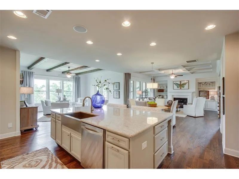 10 Spalding Court, Sandy Springs, Georgia 30350, 5 Bedrooms Bedrooms, ,4 BathroomsBathrooms,Residential,Sold,10 Spalding Court,5767432