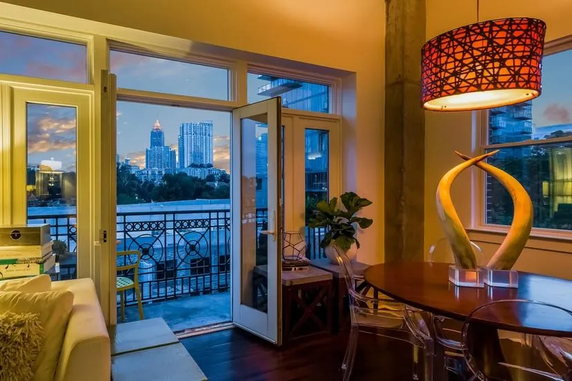 206 11th Street Ne Unit 701, Atlanta, Georgia 30309, 1 Bedroom Bedrooms, ,1 BathroomBathrooms,Residential,Sold,206 11th Street Ne Unit 701,5719020