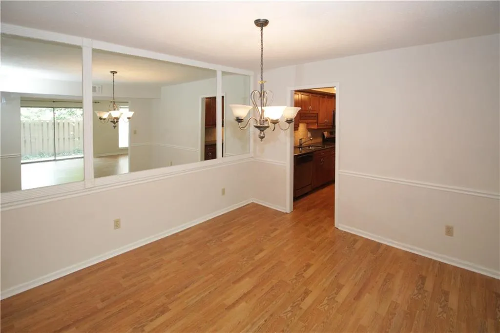 6851 Roswell Road Unit O-23, Atlanta, Georgia 30328, 2 Bedrooms Bedrooms, ,2 BathroomsBathrooms,Residential,Sold,6851 Roswell Road Unit O-23,5879994