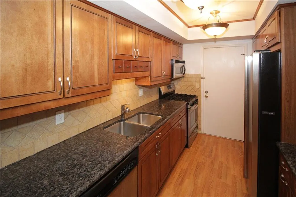 6851 Roswell Road Unit O-23, Atlanta, Georgia 30328, 2 Bedrooms Bedrooms, ,2 BathroomsBathrooms,Residential,Sold,6851 Roswell Road Unit O-23,5879994