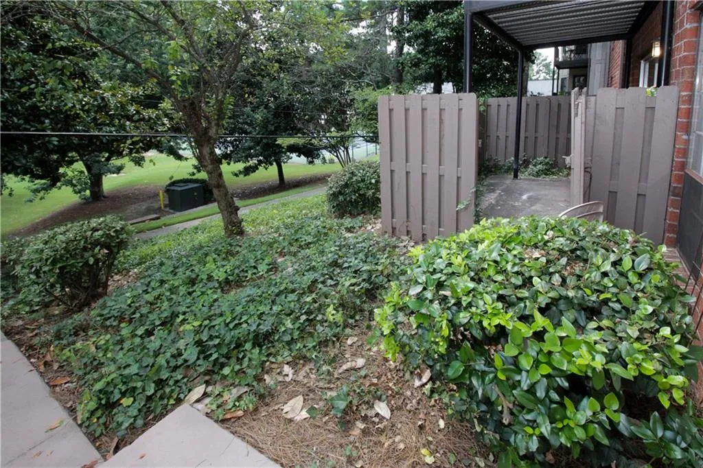 6851 Roswell Road Unit O-23, Atlanta, Georgia 30328, 2 Bedrooms Bedrooms, ,2 BathroomsBathrooms,Residential,Sold,6851 Roswell Road Unit O-23,5879994