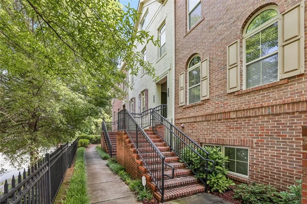 6472 Chariot Street Unit 21, Sandy Springs, Georgia 30328, 2 Bedrooms Bedrooms, ,2 BathroomsBathrooms,Residential,Sold,6472 Chariot Street Unit 21,7398250 6472 Chariot Street Unit 21, Sandy Springs, Georgia 30328, 2 Bedrooms Bedrooms, ,2 BathroomsBathrooms,Residential,Sold,6472 Chariot Street Unit 21,7398250