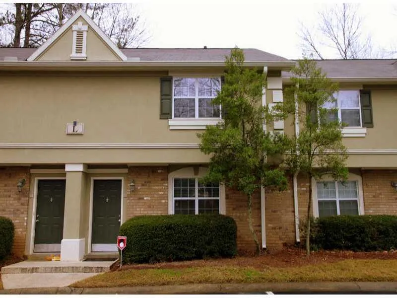 6900 Roswell Road Ne Unit 8l, Atlanta, Georgia 30328, 2 Bedrooms Bedrooms, ,2 BathroomsBathrooms,Residential,Sold,6900 Roswell Road Ne Unit 8l,4317723