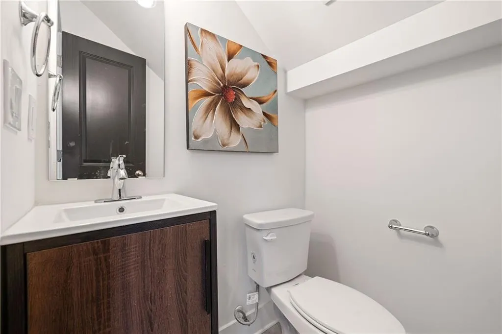 2668 Brown Street Nw, Atlanta, Georgia 30318, 2 Bedrooms Bedrooms, ,1 BathroomBathrooms,Residential,For Sale,2668 Brown Street Nw,7651880