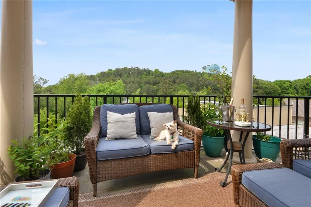 200 River Vista Drive Unit 708, Atlanta, Georgia 30339, 2 Bedrooms Bedrooms, ,2 BathroomsBathrooms,Residential,Sold,200 River Vista Drive Unit 708,6920505