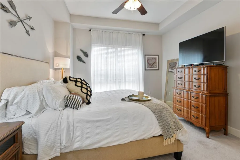 200 River Vista Drive Unit 708, Atlanta, Georgia 30339, 2 Bedrooms Bedrooms, ,2 BathroomsBathrooms,Residential,Sold,200 River Vista Drive Unit 708,6920505