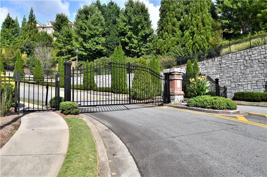 7265 Glisten Avenue Unit 124, Atlanta, Georgia 30328, 2 Bedrooms Bedrooms, ,2 BathroomsBathrooms,Residential,Sold,7265 Glisten Avenue Unit 124,6933819 7265 Glisten Avenue Unit 124, Atlanta, Georgia 30328, 2 Bedrooms Bedrooms, ,2 BathroomsBathrooms,Residential,Sold,7265 Glisten Avenue Unit 124,6933819