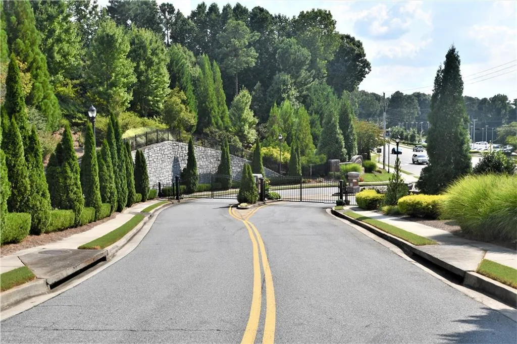 7265 Glisten Avenue Unit 124, Atlanta, Georgia 30328, 2 Bedrooms Bedrooms, ,2 BathroomsBathrooms,Residential,Sold,7265 Glisten Avenue Unit 124,6933819 7265 Glisten Avenue Unit 124, Atlanta, Georgia 30328, 2 Bedrooms Bedrooms, ,2 BathroomsBathrooms,Residential,Sold,7265 Glisten Avenue Unit 124,6933819