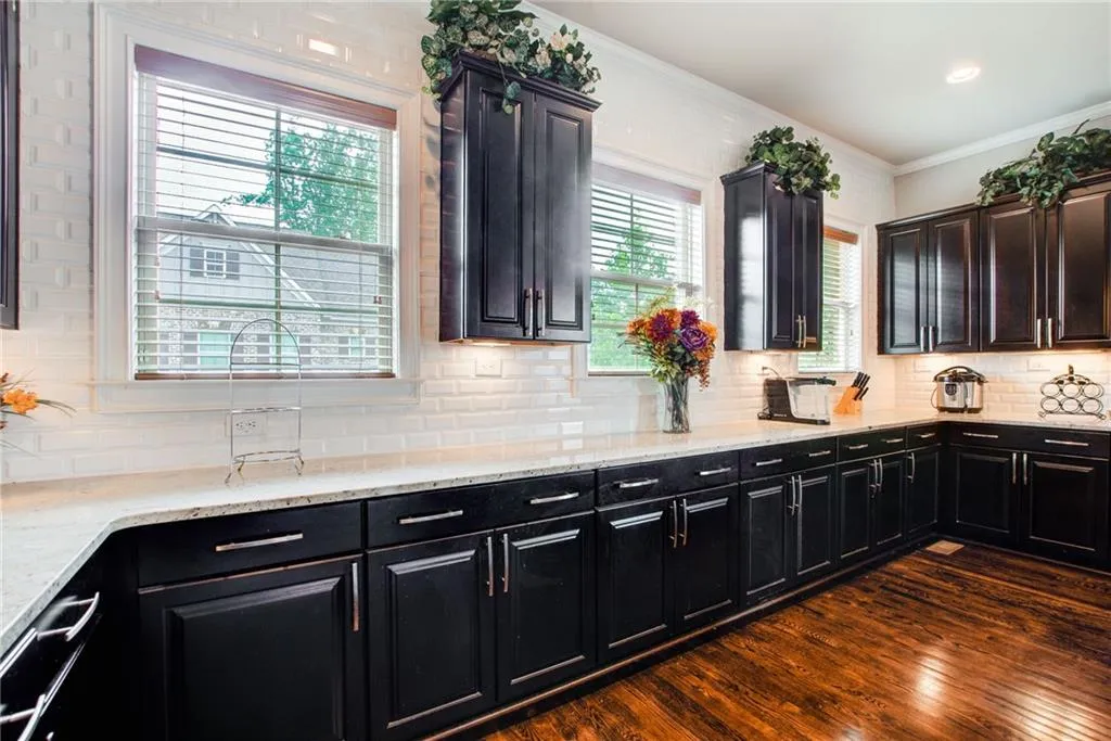 1015 Bergeron Place, Atlanta, Georgia 30328, 4 Bedrooms Bedrooms, ,3 BathroomsBathrooms,Residential,Sold,1015 Bergeron Place,7232889