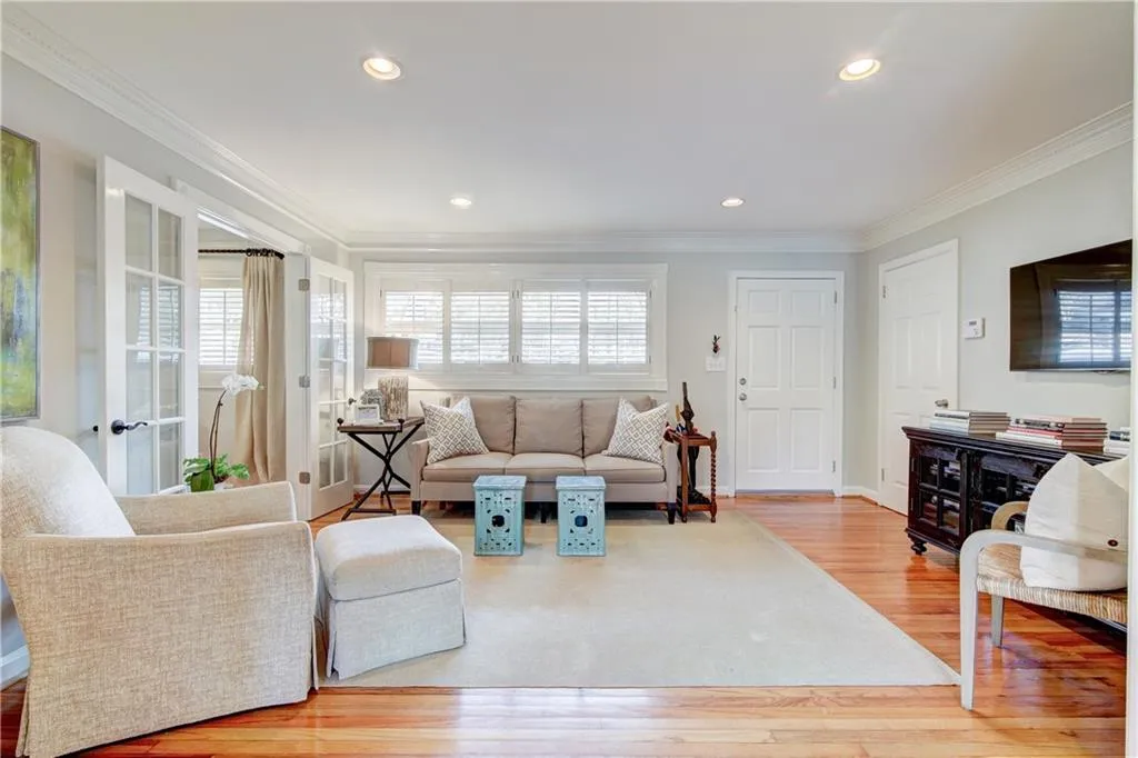 4600 Dalmer Road, Atlanta, Georgia 30342, 3 Bedrooms Bedrooms, ,3 BathroomsBathrooms,Residential,Sold,4600 Dalmer Road,6501687
