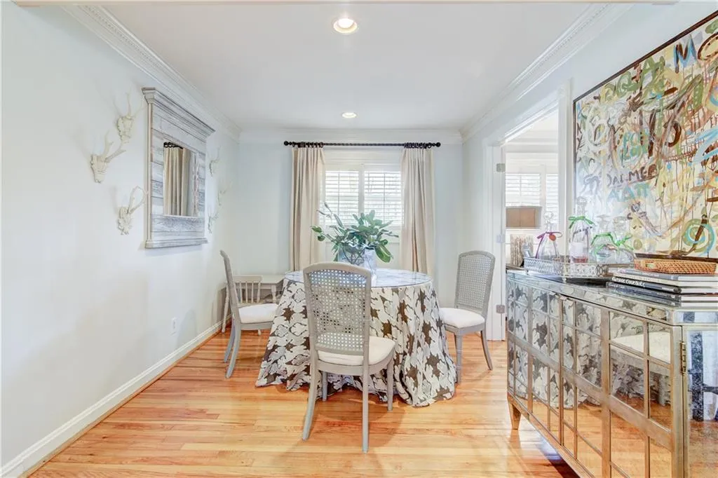4600 Dalmer Road, Atlanta, Georgia 30342, 3 Bedrooms Bedrooms, ,3 BathroomsBathrooms,Residential,Sold,4600 Dalmer Road,6501687