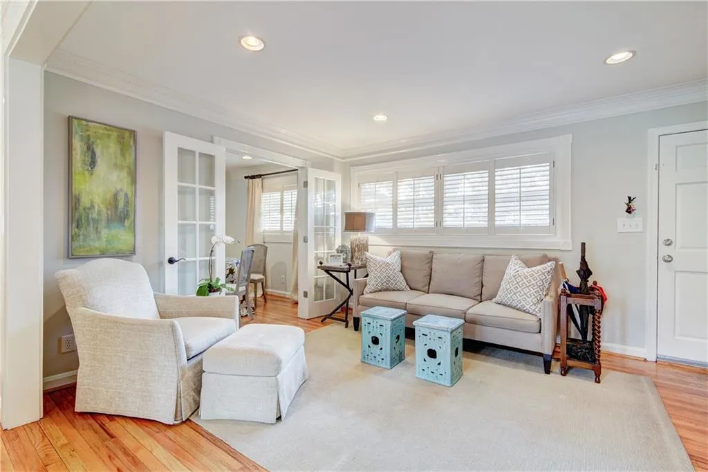 4600 Dalmer Road, Atlanta, Georgia 30342, 3 Bedrooms Bedrooms, ,3 BathroomsBathrooms,Residential,Sold,4600 Dalmer Road,6501687