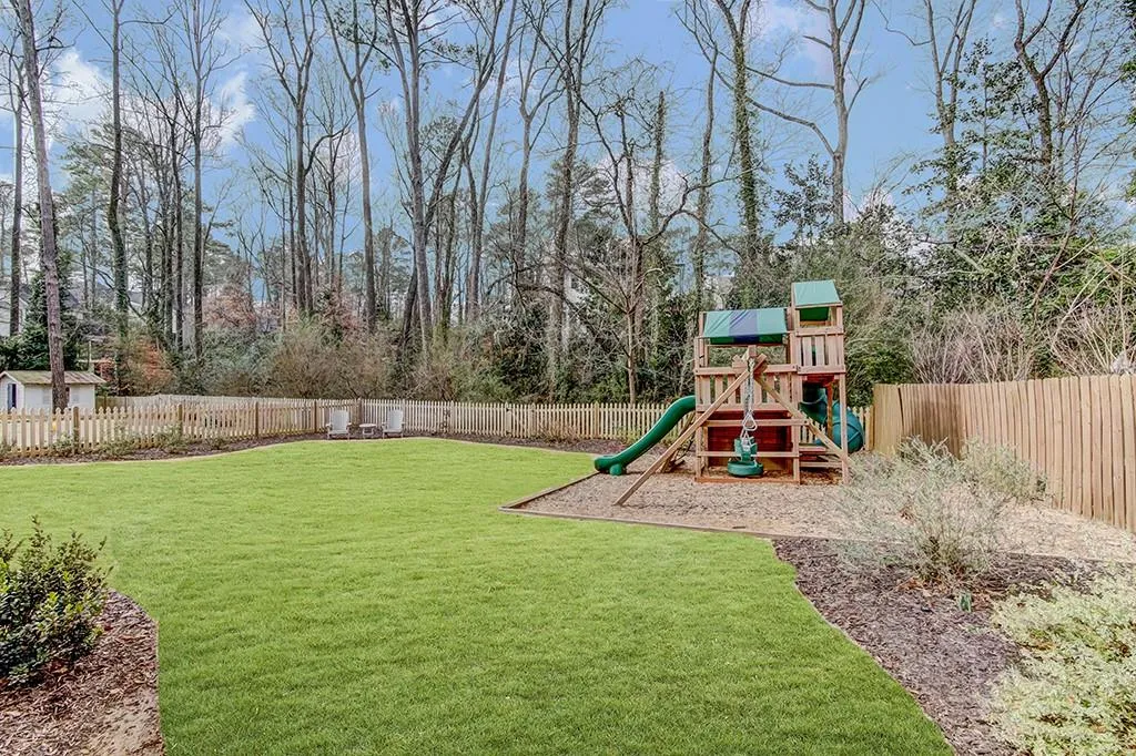 4600 Dalmer Road, Atlanta, Georgia 30342, 3 Bedrooms Bedrooms, ,3 BathroomsBathrooms,Residential,Sold,4600 Dalmer Road,6501687