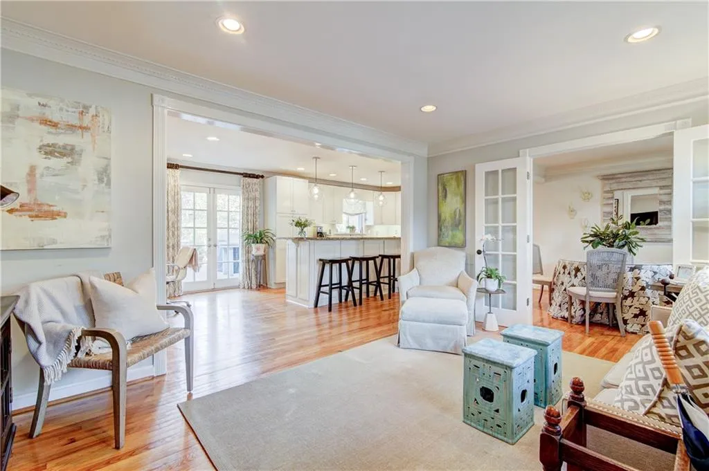 4600 Dalmer Road, Atlanta, Georgia 30342, 3 Bedrooms Bedrooms, ,3 BathroomsBathrooms,Residential,Sold,4600 Dalmer Road,6501687