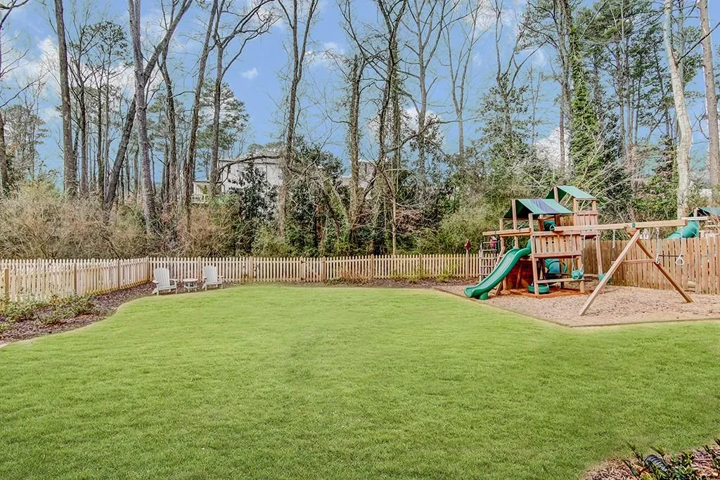 4600 Dalmer Road, Atlanta, Georgia 30342, 3 Bedrooms Bedrooms, ,3 BathroomsBathrooms,Residential,Sold,4600 Dalmer Road,6501687