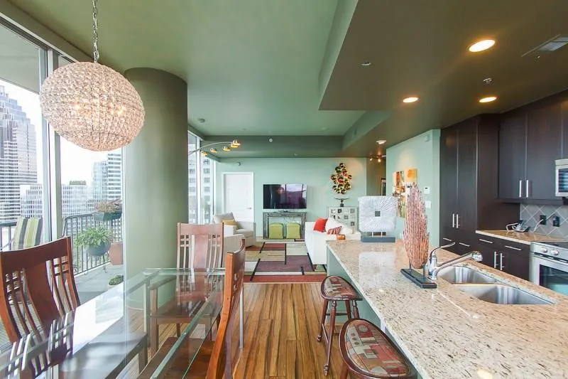 1080 Peachtree Street Ne Unit 1611, Atlanta, Georgia 30309, 2 Bedrooms Bedrooms, ,2 BathroomsBathrooms,Residential,Sold,1080 Peachtree Street Ne Unit 1611,5703618