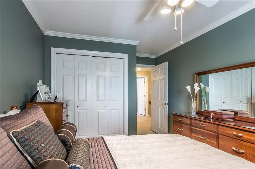 7500 Roswell Road Unit 52, Sandy Springs, Georgia 30350, 3 Bedrooms Bedrooms, ,2 BathroomsBathrooms,Residential,Sold,7500 Roswell Road Unit 52,5830933