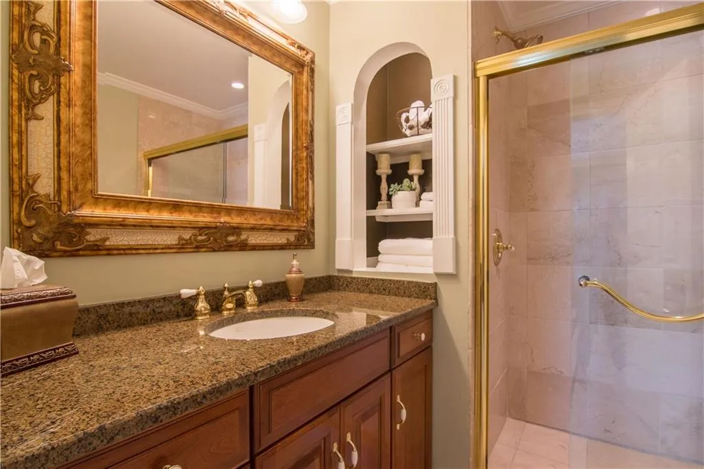 7500 Roswell Road Unit 52, Sandy Springs, Georgia 30350, 3 Bedrooms Bedrooms, ,2 BathroomsBathrooms,Residential,Sold,7500 Roswell Road Unit 52,5830933