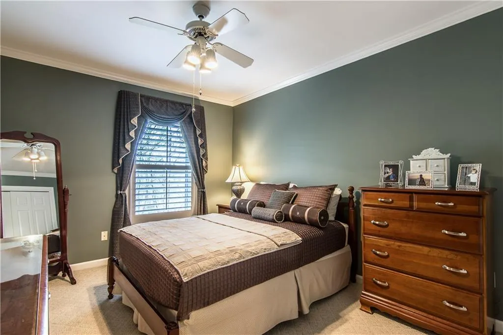 7500 Roswell Road Unit 52, Sandy Springs, Georgia 30350, 3 Bedrooms Bedrooms, ,2 BathroomsBathrooms,Residential,Sold,7500 Roswell Road Unit 52,5830933