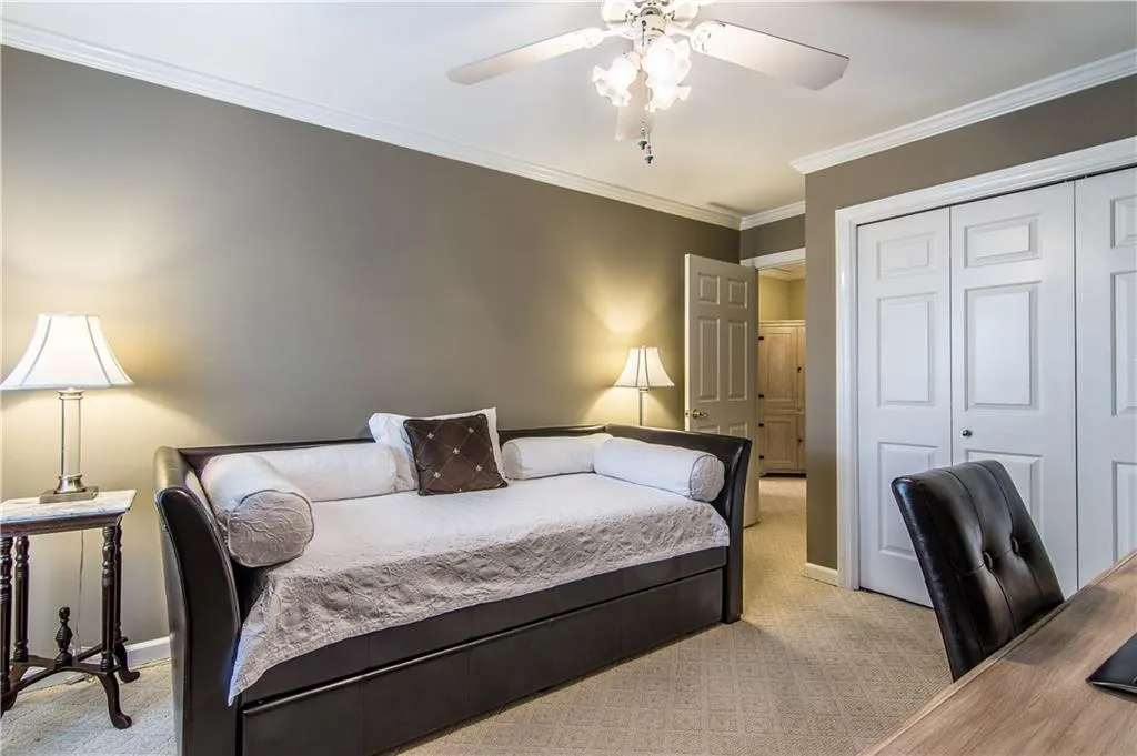 7500 Roswell Road Unit 52, Sandy Springs, Georgia 30350, 3 Bedrooms Bedrooms, ,2 BathroomsBathrooms,Residential,Sold,7500 Roswell Road Unit 52,5830933