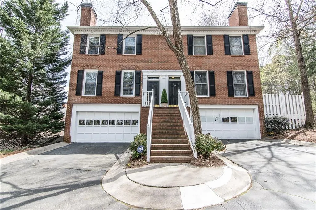 7500 Roswell Road Unit 52, Sandy Springs, Georgia 30350, 3 Bedrooms Bedrooms, ,2 BathroomsBathrooms,Residential,Sold,7500 Roswell Road Unit 52,5830933