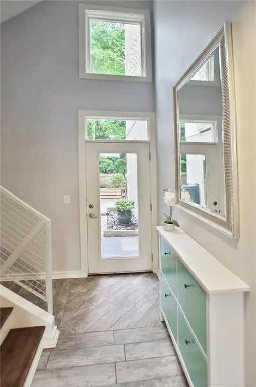 1384 Stirling Circle Nw, Atlanta, Georgia 30318, 3 Bedrooms Bedrooms, ,2 BathroomsBathrooms,Residential,Sold,1384 Stirling Circle Nw,6026707