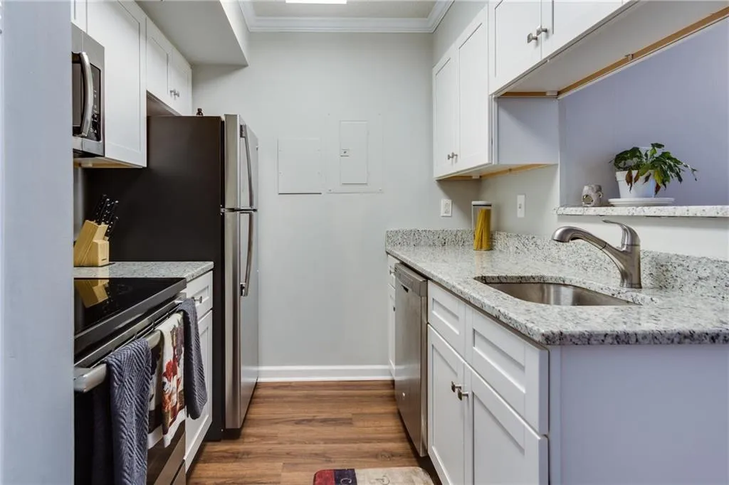 795 Hammond Drive Unit 1411, Atlanta, Georgia 30328, 1 Bedroom Bedrooms, ,1 BathroomBathrooms,Residential,Sold,795 Hammond Drive Unit 1411,5911153