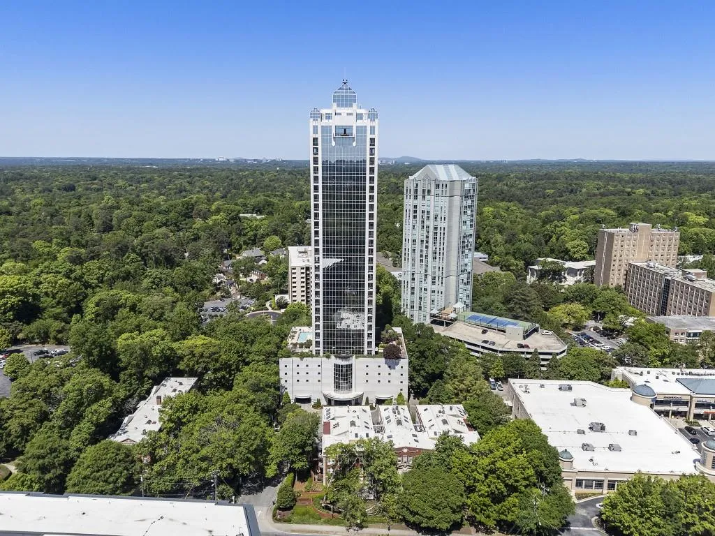 2840 Peachtree Road Nw Unit 406, Atlanta, Georgia 30305, 1 Bedroom Bedrooms, 0 ,1 BathroomBathrooms,Residential,For Sale,2840 Peachtree Road Nw Unit 406,7759424