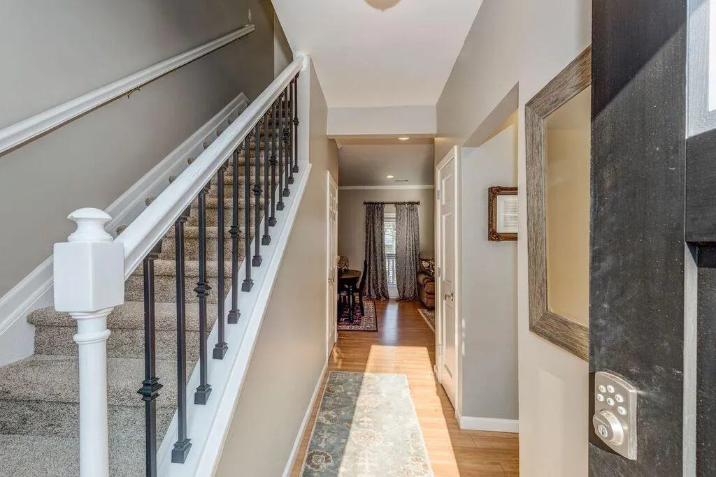 410 Wedgewood Way, Atlanta, Georgia 30350, 2 Bedrooms Bedrooms, ,2 BathroomsBathrooms,Residential,Sold,410 Wedgewood Way,5830141