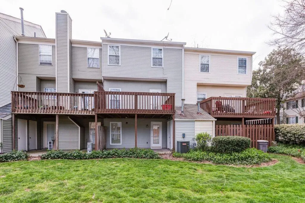 410 Wedgewood Way, Atlanta, Georgia 30350, 2 Bedrooms Bedrooms, ,2 BathroomsBathrooms,Residential,Sold,410 Wedgewood Way,5830141