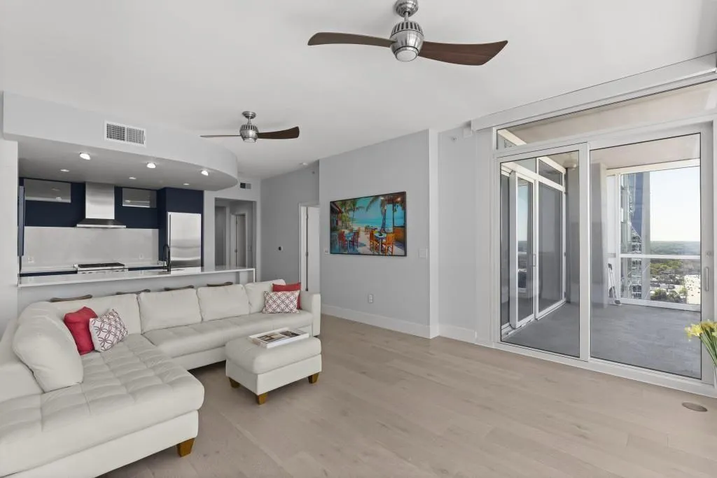 3325 Piedmont Road Unit 2203, Atlanta, Georgia 30305, 1 Bedroom Bedrooms, ,1 BathroomBathrooms,Residential,For Sale,3325 Piedmont Road Unit 2203,7663373