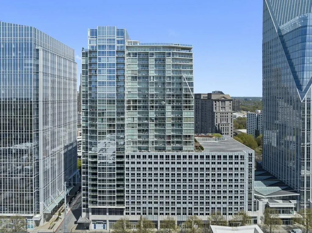 3325 Piedmont Road Unit 2203, Atlanta, Georgia 30305, 1 Bedroom Bedrooms, ,1 BathroomBathrooms,Residential,For Sale,3325 Piedmont Road Unit 2203,7663373