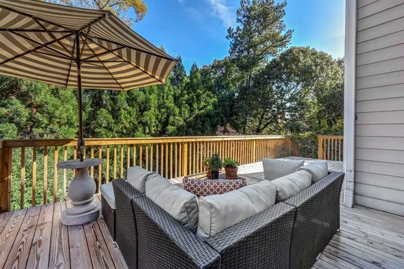 4791 E Conway Drive Nw, Atlanta, Georgia 30327, 4 Bedrooms Bedrooms, ,3 BathroomsBathrooms,Residential,Sold,4791 E Conway Drive Nw,6645404