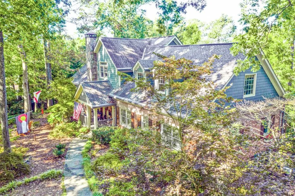 5058 Carol Lane, Atlanta, Georgia 30327, 6 Bedrooms Bedrooms, ,4 BathroomsBathrooms,Residential,Sold,5058 Carol Lane,6767295