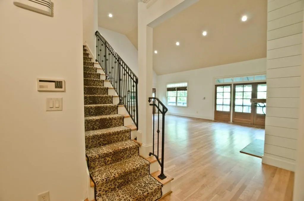 5058 Carol Lane, Atlanta, Georgia 30327, 6 Bedrooms Bedrooms, ,4 BathroomsBathrooms,Residential,Sold,5058 Carol Lane,6767295