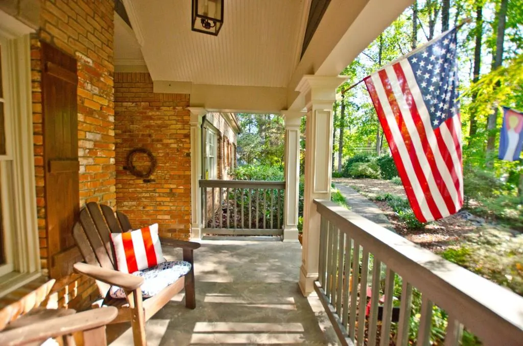 5058 Carol Lane, Atlanta, Georgia 30327, 6 Bedrooms Bedrooms, ,4 BathroomsBathrooms,Residential,Sold,5058 Carol Lane,6767295