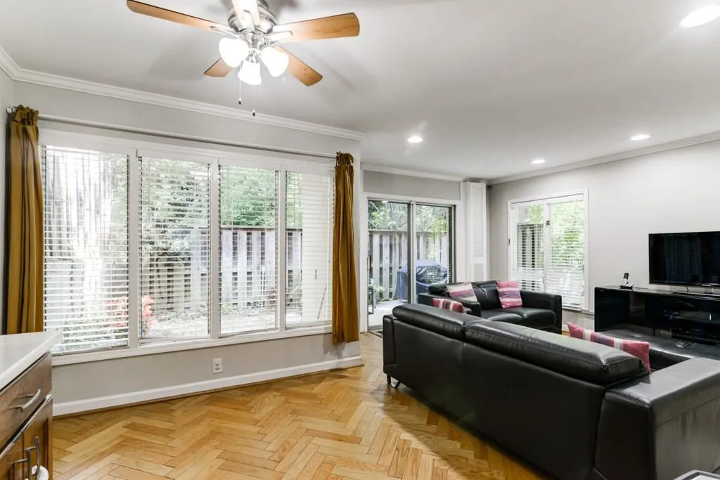 49 Ivy Ridge Ne, Atlanta, Georgia 30342, 2 Bedrooms Bedrooms, ,2 BathroomsBathrooms,Residential,Sold,49 Ivy Ridge Ne,5879088
