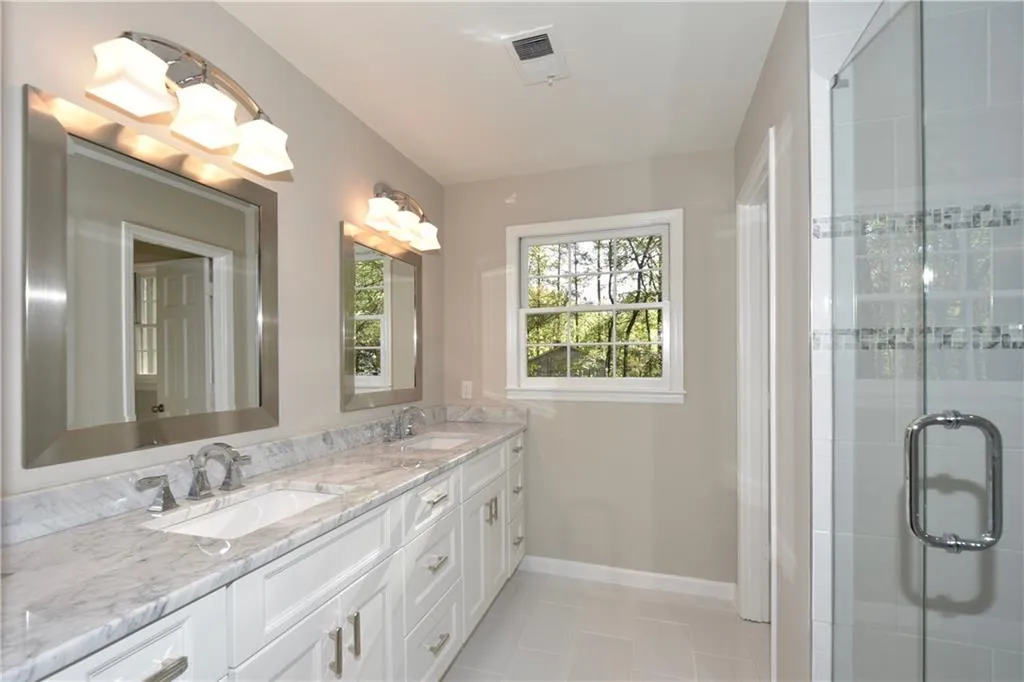 1020 Winding Creek Trail, Sandy Springs, Georgia 30328, 5 Bedrooms Bedrooms, ,4 BathroomsBathrooms,Residential,Sold,1020 Winding Creek Trail,5672255