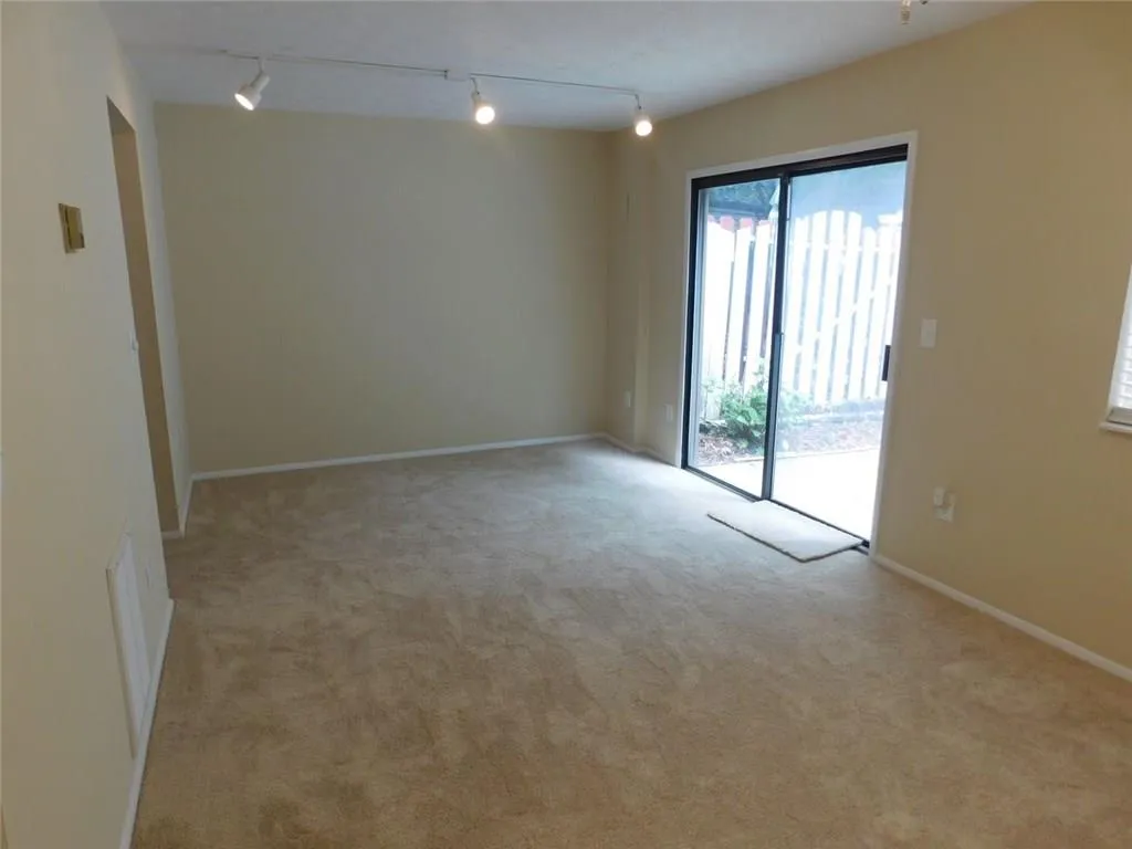 8829 Applegate Lane, Atlanta, Georgia 30350, 2 Bedrooms Bedrooms, ,2 BathroomsBathrooms,Residential,Sold,8829 Applegate Lane,5867846