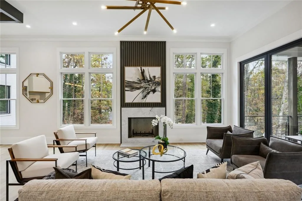 505 Belada Boulevard, Sandy Springs, Georgia 30342, 5 Bedrooms Bedrooms, ,6 BathroomsBathrooms,Residential,Sold,505 Belada Boulevard,7007489